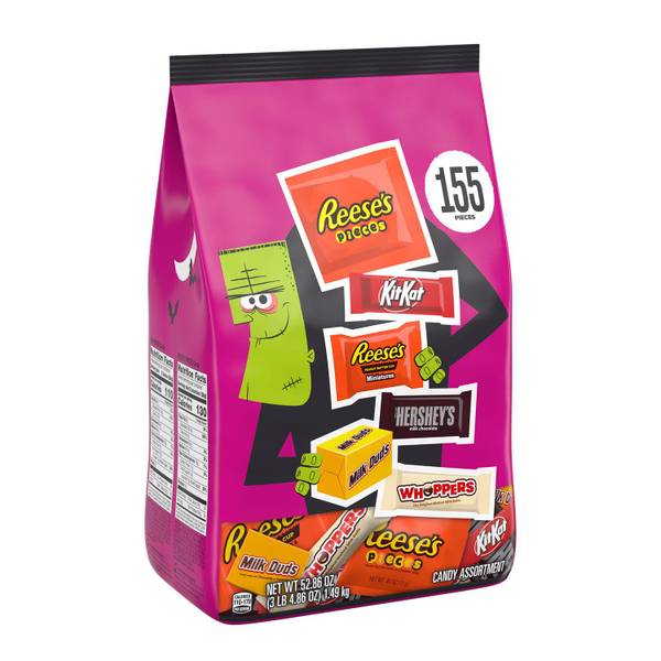 Photo of 52.86 oz Assorted Halloween Candy Bag