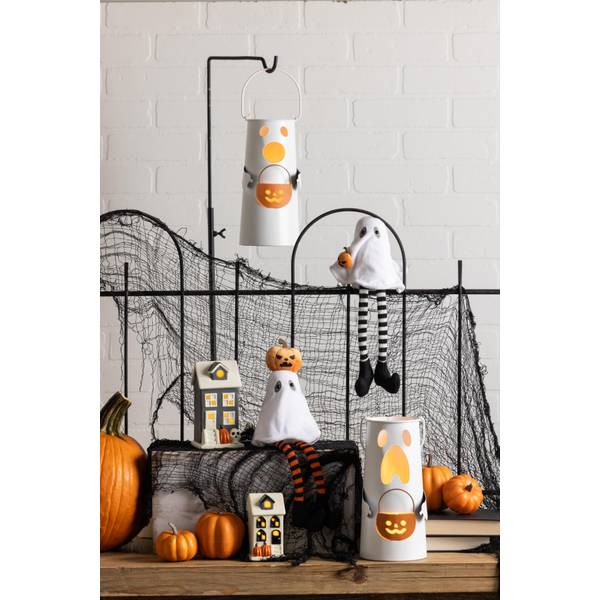 Transpac Imports Inc. Metal Ghost with Pumpkin Lantern