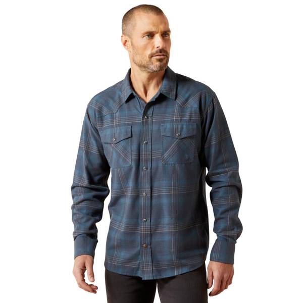 Photo of Men's Retro Higgins Long Sleeve Shirt