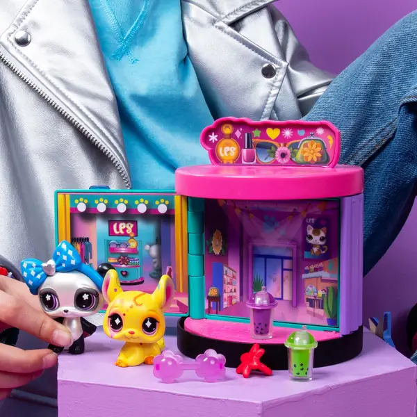 Littlest Pet Shop Style Station Play Pack - 00722 | Blain's