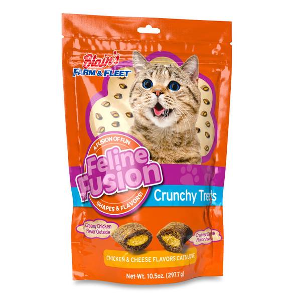 Photo of Chicken & Cheese Crunchy Cat Treats, 10.5 oz