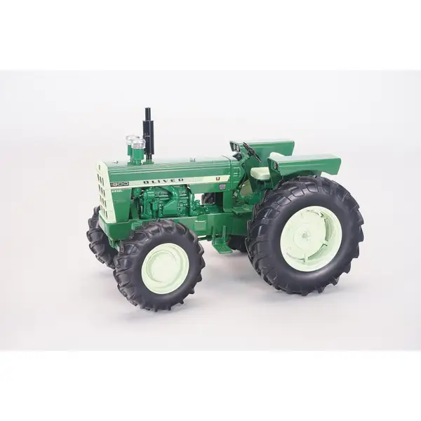 SpecCast 1/16 Oliver 1900 with Front Wheel Assist - SCT 960