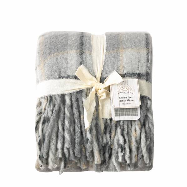 Photo of Chunky Mohair Throw