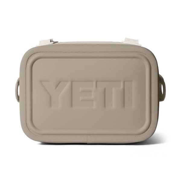 ミニブル YETI Hopper Flip 8 Soft Cooler - 18060132037 | Blain's Farm & Fleet