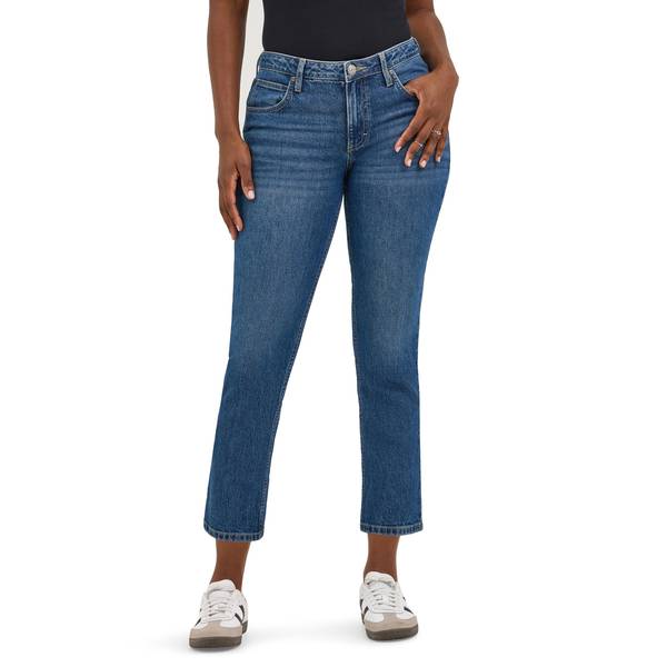 Photo of Women's Legend Straight Crop Capris