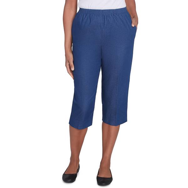 Photo of Women's Denim Capri