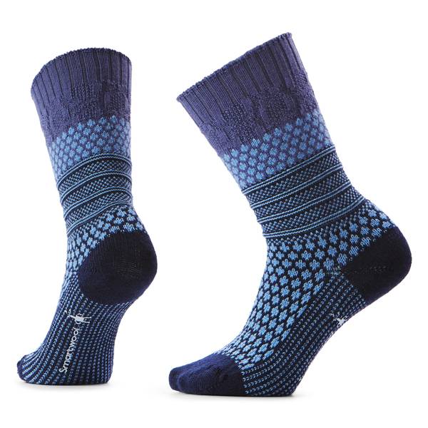 Photo of Women's Everyday Cozy Popcorn Cable Crew Socks