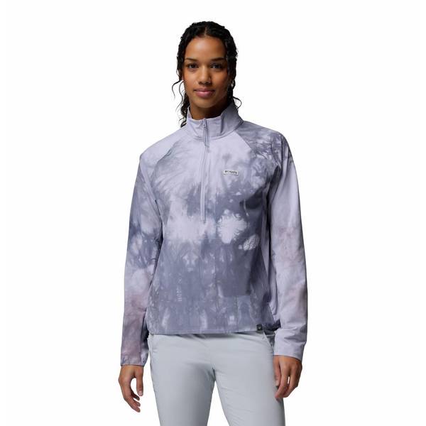 Photo of Women's PFG Uncharted Cloud Half Zip