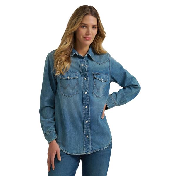 Photo of Women's Vintage Denim Western Snap Shirt