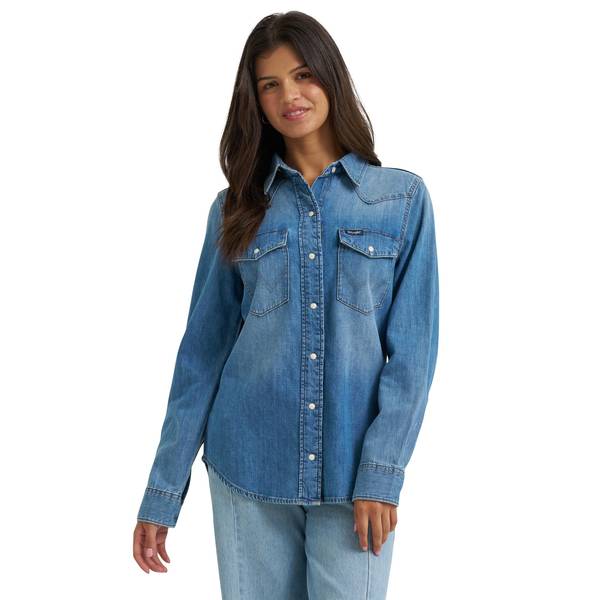 Photo of Women's Vintage Denim Western Snap Shirt