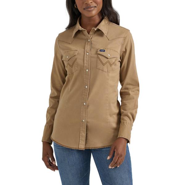 Photo of Women's Long Sleeve Western Snap Shirt
