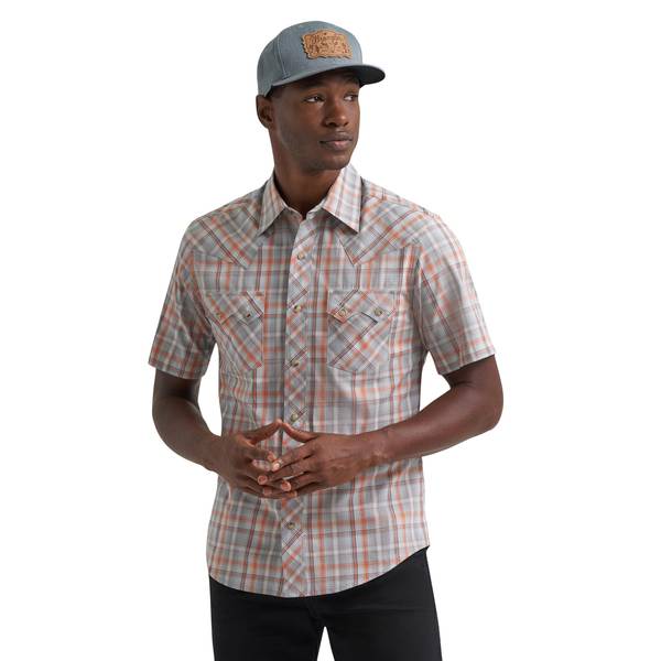 Photo of Men's Western Retro Short Sleeve Snap Shirt