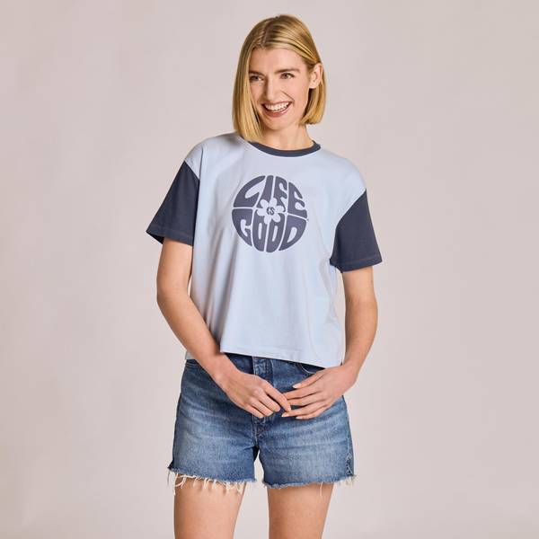 Photo of Women's Daisy Circle Psychedelic Short Sleeve Cropped Crusher Tee