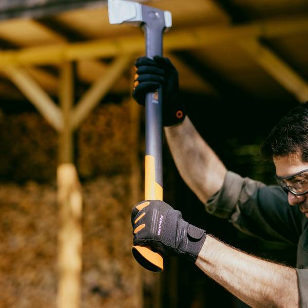 Fiskars X32 Splitting Axe - 1071759 | Blain's Farm & Fleet