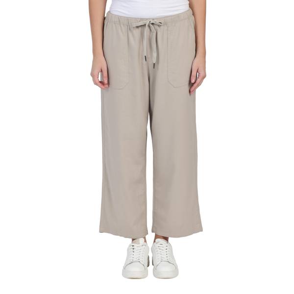 Photo of Women's 25" Cotton Rayon Blend Light Denim Crop Pants