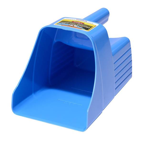 Little Giant Enclosed Feed Scoop - ENSC3BERRYBLUE | Blain's Farm