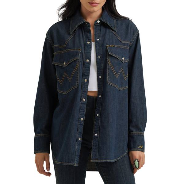 Photo of Women's Lainey Wilson x Wrangler Boyfriend Denim Shirt