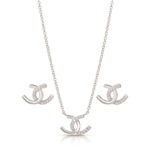 Photo of Horseshoe Happiness Jewelry Set