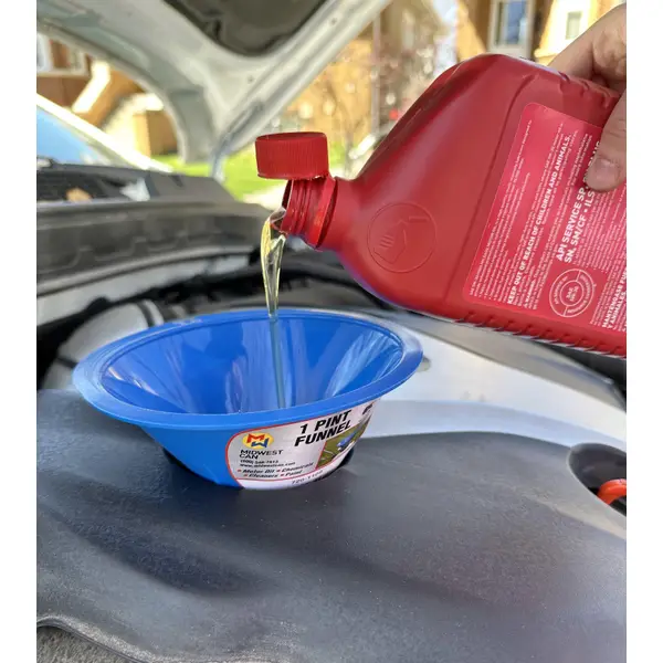 Midwest Can Company 1 Pint Funnel - 3516 | Blain's Farm & Fleet