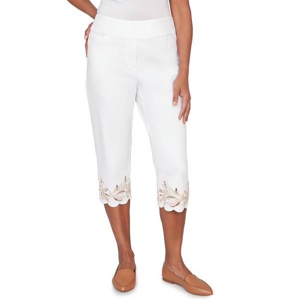 Photo of Women's Leaf Cut Out Capri