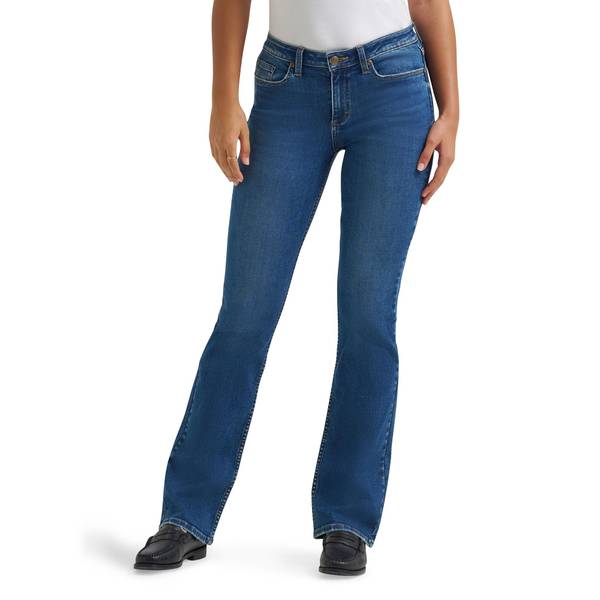 Photo of Women's Legendary Regular Bootcut Jean