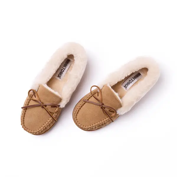 MINNETONKA Women's Camp Collar Moc Slippers, Cinnamon, 6 - 40795-6