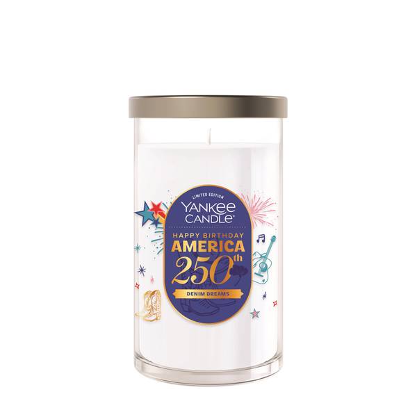 Photo of 14.25oz Denim Dreams Pillar Candle