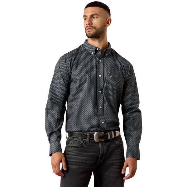 Photo of Men's Wrinkle Free Barnaby Long Sleeve Classic Fit Shirt