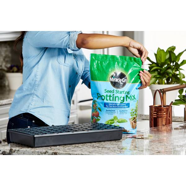 Miracle-Gro Seed Starting Potting Mix, 8 qt - 74978500 | Blain's