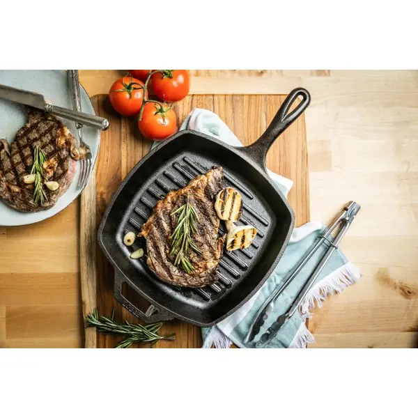 Lodge Logic Square Grill Pan - L8SGP3 | Blain's Farm & Fleet